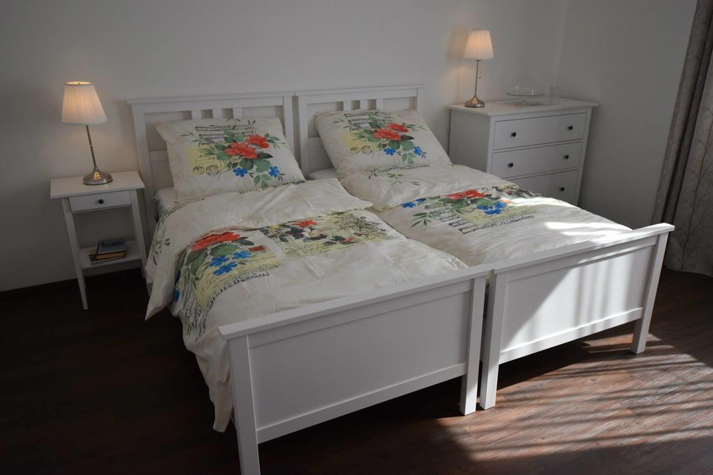 Hnizdo Snu Hotell Hradec Králové Rum bild